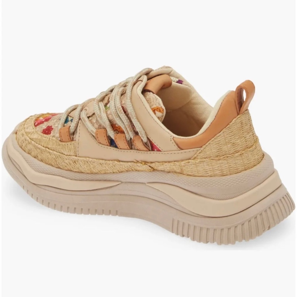 Farm Rio Crochet Bloom Platform
